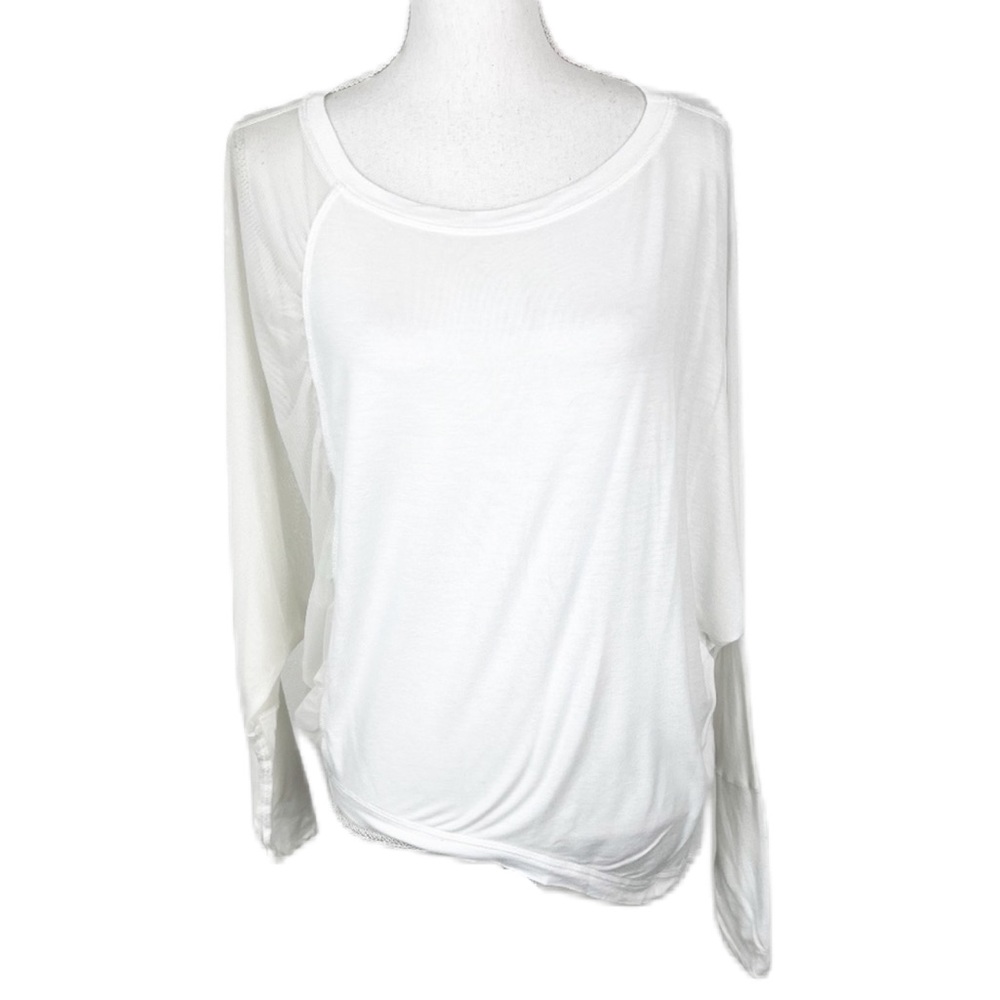 Karma White Long Sleeve Asymmetric Sweater Yoga Top Women's Scoop Neck